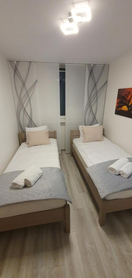 ヴロツワフApartament B Foryouアパートメント エクステリア 写真